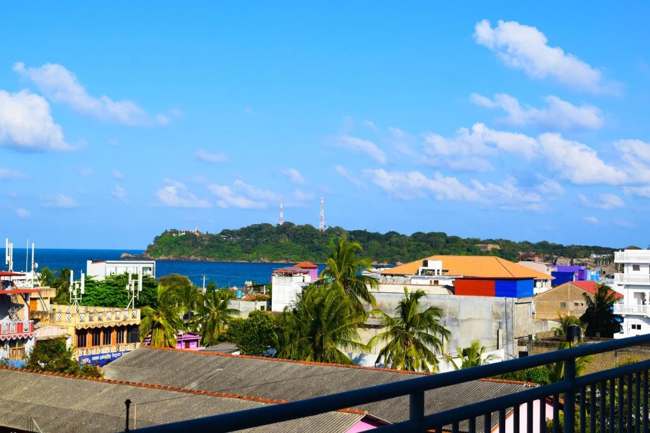 Catamaran6 Guest Inn Trincomalee Extérieur photo